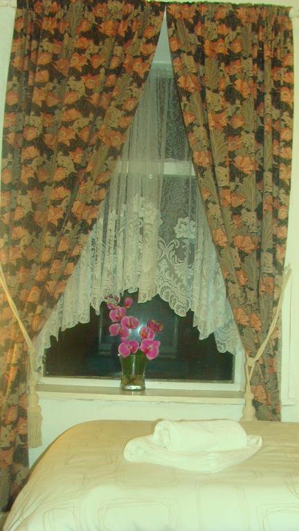 Wilsons - Tower View 3*